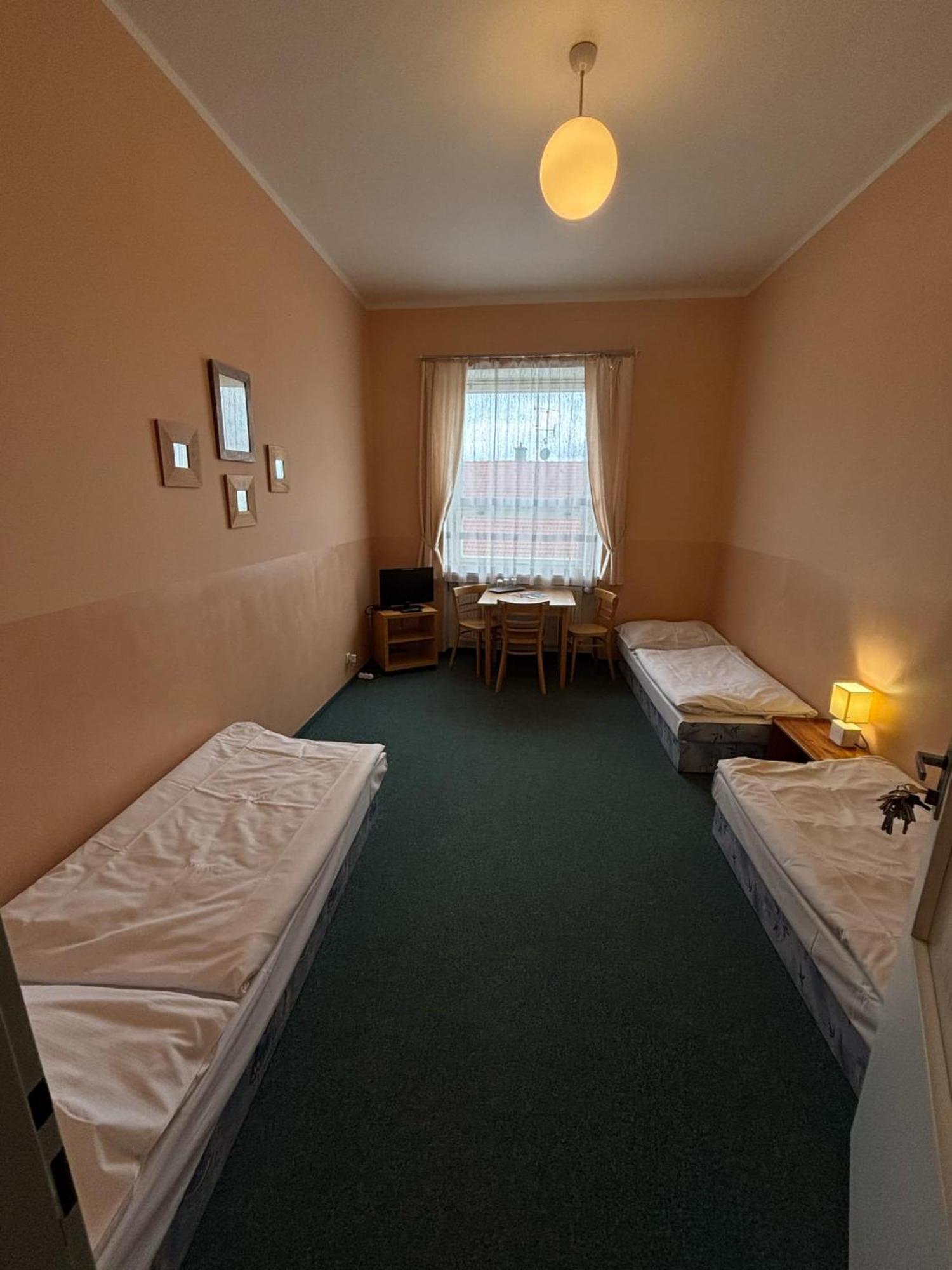 Hotel Koruna Roudnice nad Labem Zewnętrze zdjęcie
